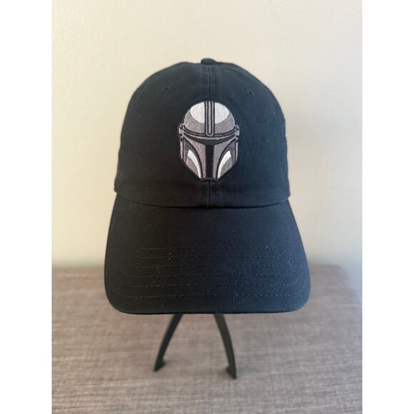 Men's Star Wars "The Mandalorian Helmet " Black Adjustable Hat *One size* - Picture 1 of 5